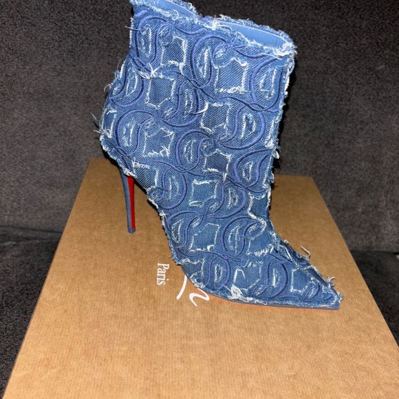 Christian Louboutin So Kate Booty denim 100mm stiletto heel - Picture 9 of 9